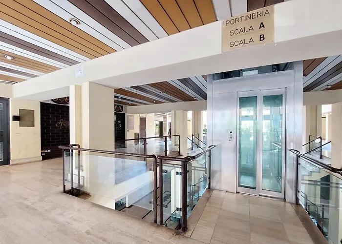 Via Appia New Modern Flat - Near Metro San Giovanni