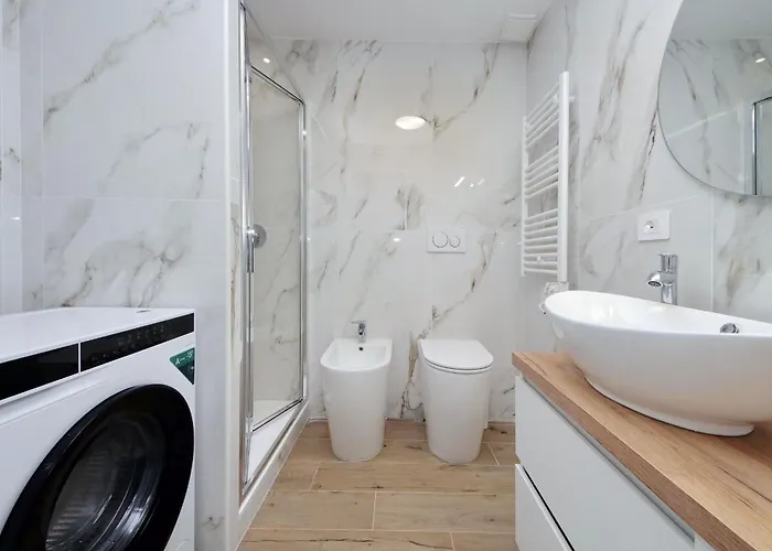 Via Appia New Modern Flat - Near Metro San Giovanni